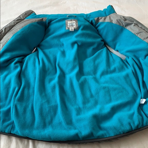 Old Navy Puffer Vest Jacket (L) - Picture 2 of 3